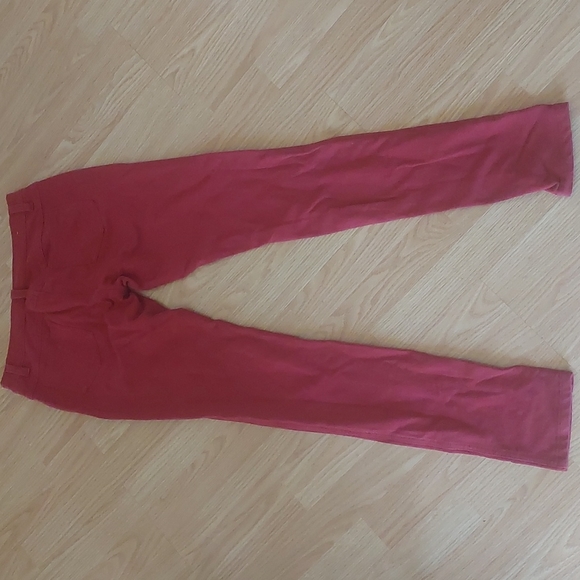 Red pants - Picture 5 of 6